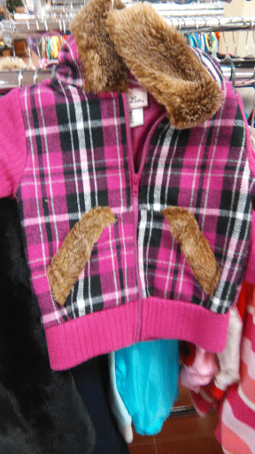 Non-Profit Organization «Goodwill», reviews and photos, 123 Neverland Dr, Lewis Center, OH 43035, USA