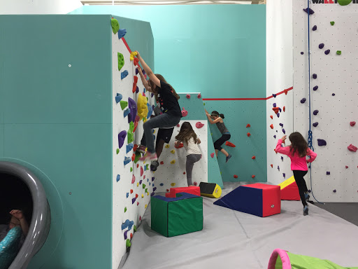 Rock Climbing Gym «Zenith Climbing Center», reviews and photos, 3534 E Sunshine St #3, Springfield, MO 65804, USA