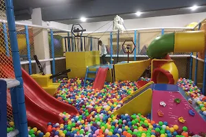 Bounsee Kids Play Zone image