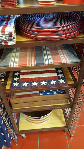 Home Goods Store «Pier 1 Imports», reviews and photos, 1304 Junction Hwy #100, Kerrville, TX 78028, USA