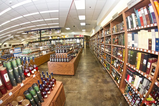 Liquor Store «Royal Liquor Store», reviews and photos, 4305 State Bridge Rd #109, Alpharetta, GA 30022, USA