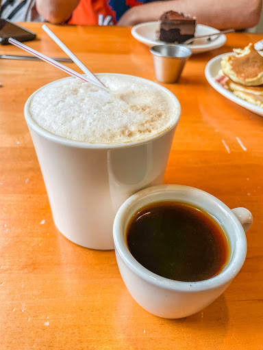 American Restaurant «Midtown Cafe & Dessertery», reviews and photos, 151 Stratford Rd NW, Winston-Salem, NC 27104, USA