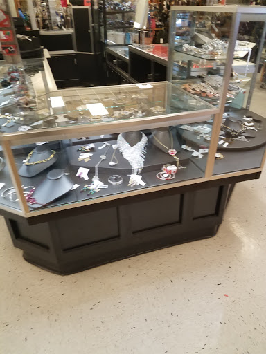 Department Store «T.J. Maxx», reviews and photos, 125 Interstate Shop Center, Ramsey, NJ 07446, USA