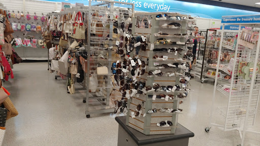 Clothing Store «Ross Dress for Less», reviews and photos, 20618 I-45, Spring, TX 77373, USA