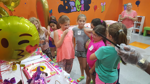 Recreation Center «Jump Off Trampoline Park & Fun Zone», reviews and photos, 280 Garfield Ave, Stratford, CT 06615, USA