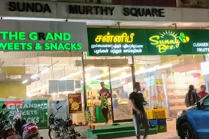 SunnyBee Market - Palavakkam image
