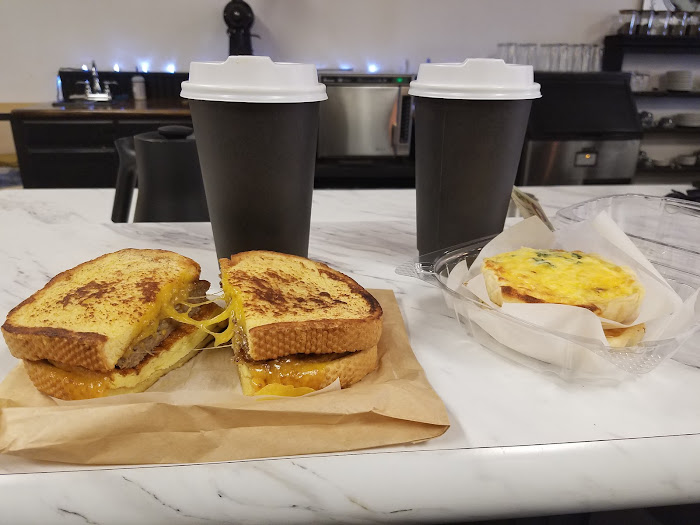 Restaurant near Ozark Inn