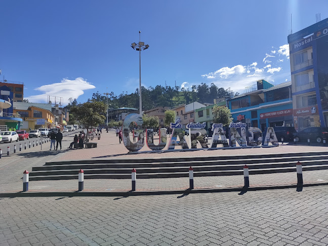 Plaza Roja Guaranda - Tienda
