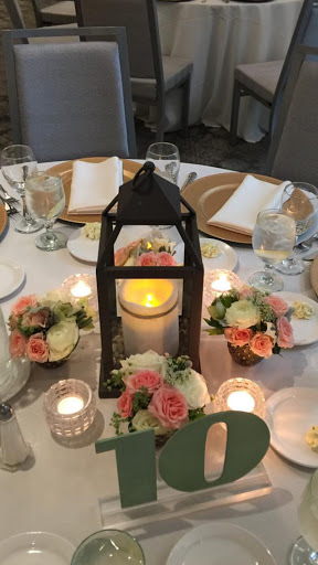 Florist «Rogers Park Florist», reviews and photos, 1415 W Morse Ave, Chicago, IL 60626, USA