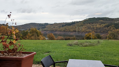 Auberge Le Bosquet Fleuri à Bully