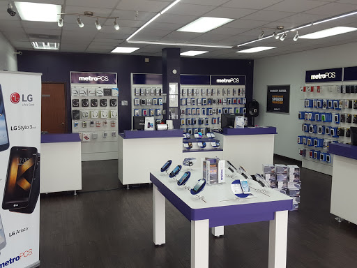 Cell Phone Store «MetroPCS Authorized Dealer», reviews and photos, 450 E Hwy 67, Duncanville, TX 75137, USA