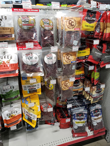 Convenience Store «Kum & Go», reviews and photos, 1605 E Kearney St, Springfield, MO 65803, USA