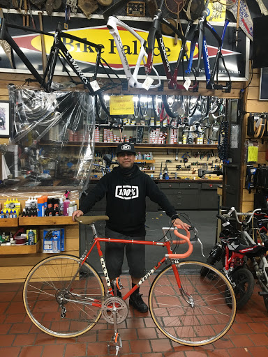Bicycle Store «The Bike Palace», reviews and photos, 1600 S Pacific Ave # B, San Pedro, CA 90731, USA