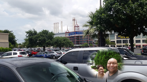 Movie Theater «Regal Cinemas Alamo Quarry 16», reviews and photos, 255 E Basse Rd, San Antonio, TX 78209, USA