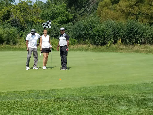 Golf Course «Indian Boundary Golf Course», reviews and photos, 8600 W Forest Preserve Ave, Chicago, IL 60634, USA