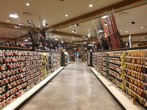 Sporting Goods Store «Bass Pro Shops», reviews and photos, 11550 Lakeridge Pkwy, Ashland, VA 23005, USA