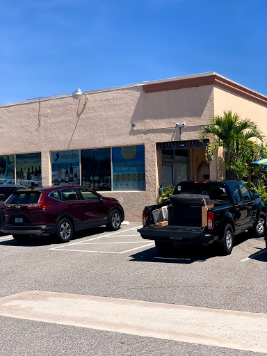 Grocery Store «Melbourne Beach Market», reviews and photos, 302 Ocean Ave, Melbourne Beach, FL 32951, USA