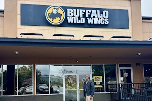 Buffalo Wild Wings image