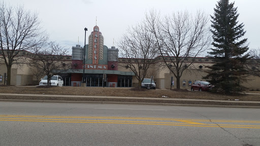 Movie Theater «Marcus Hillside Cinema», reviews and photos, 2950 Hillside Dr, Delafield, WI 53018, USA