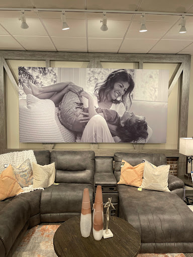 Furniture Store «La-Z-Boy Furniture Galleries», reviews and photos, 9605 Kingston Pike, Knoxville, TN 37922, USA