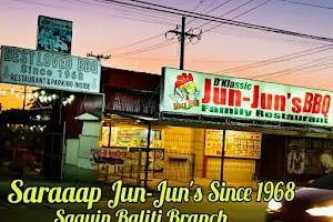 D' Klassic Junjuns Bbq Restaurant - Baliti image