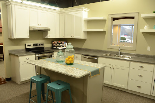 Kitchen Remodeler «Cantebury Kitchens», reviews and photos, 240 Classic Car Ct SW, Cedar Rapids, IA 52404, USA