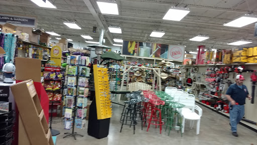 Garden Center «Eastham Do it Best Home Center», reviews and photos, 1200 N Alexander Dr, Baytown, TX 77520, USA