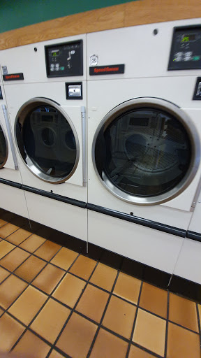 Laundromat «Mac Arthur Road Coin Laundry», reviews and photos, 2191 MacArthur Rd, Whitehall, PA 18052, USA