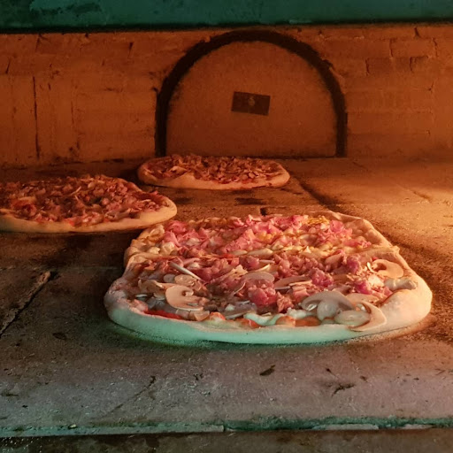 Arte Pizza by non solo pizza in SantAntonio Abate, Città Metropolitana di Napoli