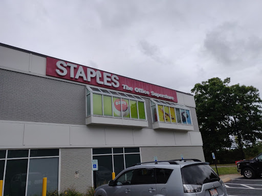 Office Supply Store «Staples», reviews and photos, 111 Middlesex Turnpike, Burlington, MA 01803, USA
