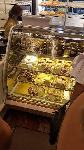 Grocery Store «Beaver Supermarket», reviews and photos, 648 3rd St, Beaver, PA 15009, USA