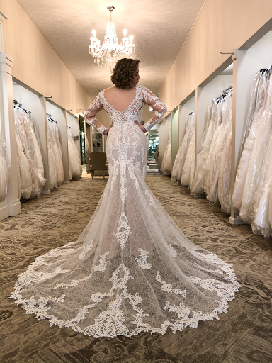 Bridal Shop «J & B Bridals & Formals», reviews and photos, 136 S Main St, Chambersburg, PA 17201, USA
