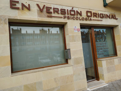 En Versión Original Pl. Tirso de Molina, 12, 40006 Segovia, España