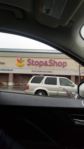 Supermarket «Stop & Shop», reviews and photos, 530 W Old Country Rd, Hicksville, NY 11801, USA