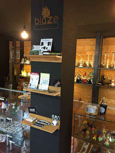 Blaze Bros Smoke Shop // CBD and Kratom