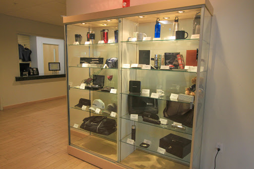 Mercedes Benz Dealer «Mercedes-Benz of Hanover», reviews and photos, 1877 Washington St, Hanover, MA 02339, USA