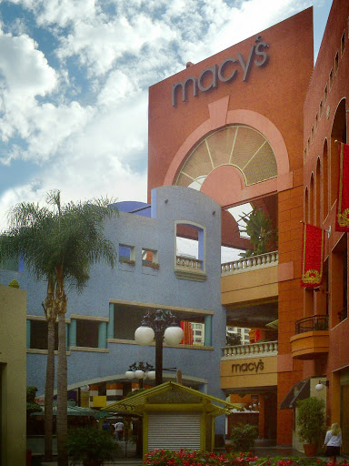 Shopping Mall «Westfield Horton Plaza», reviews and photos, 324 Horton Plaza, San Diego, CA 92101, USA