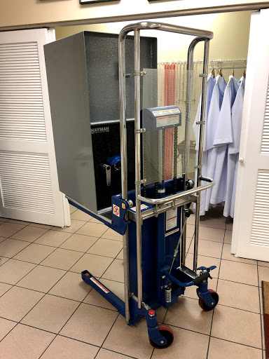 Locksmith «American Lock & Key», reviews and photos, 9516 Cortez Rd W #8, Bradenton, FL 34210, USA