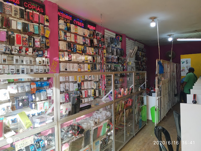Opiniones de CYBER 3DDD CELL en Guayaquil - Tienda de electrodomésticos