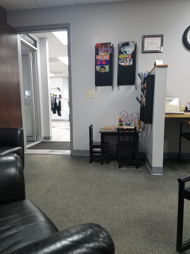 Car Dealer «Valley Imports Inc», reviews and photos, 402 40th St S, Fargo, ND 58103, USA