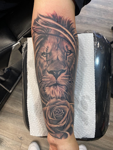 Explore mia tattoo ideas, creative tattoo ideas in Brooklyn, available at Empire Ink Tattoo Studio