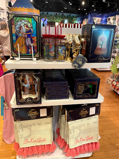 Toy Store «Disney Store», reviews and photos, 564 Great Northern Shop Center, North Olmsted, OH 44070, USA