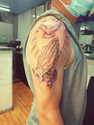 Tattoo Shop «Rage Tattoo», reviews and photos, 6411 Whittier Blvd, Los Angeles, CA 90022, USA