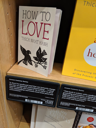 Book Store «Amazon Books», reviews and photos, 9585 SW Washington Square Rd, Portland, OR 97223, USA