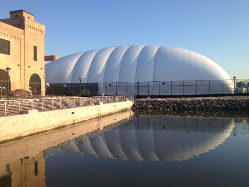 Tennis Court «Stadium Tennis Center», reviews and photos, 725 Gateway Center Blvd, Bronx, NY 10451, USA