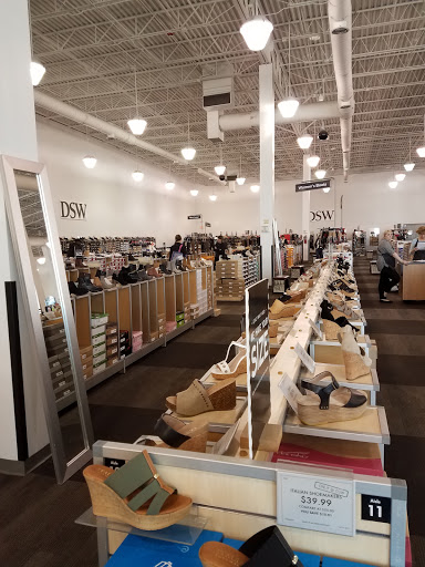 Shoe Store «DSW Designer Shoe Warehouse», reviews and photos, 801 W 15th St, Plano, TX 75075, USA