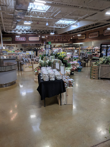 Grocery Store «Fresh Thyme Farmers Market - Mayfield Heights», reviews and photos, 1545 Golden Gate Plaza, Mayfield Heights, OH 44124, USA