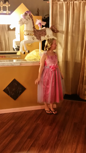 Beauty Salon «The Sapphire Salon», reviews and photos, 247-249 S Main St, Pittston, PA 18640, USA