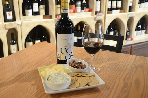 Wine Bar «WineStyles of Johnston», reviews and photos, 8460 Birchwood Ct #500, Johnston, IA 50131, USA