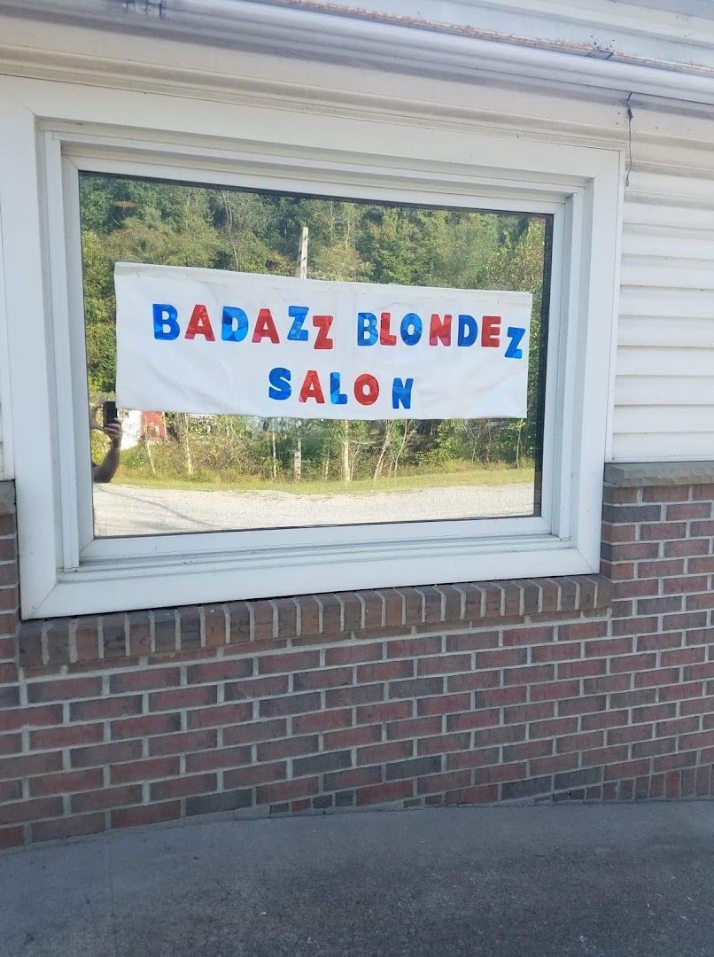 2 Badazz Blondez Salon